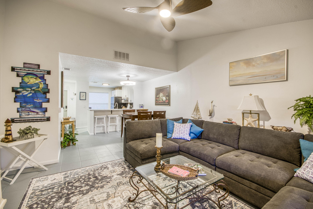 178 Pinewood Court - Photo 5