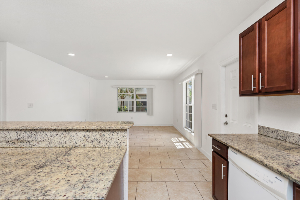 3525 Nw 114th Lane - Photo 8
