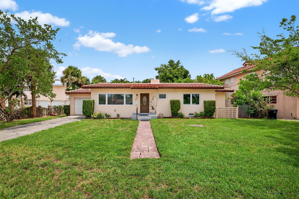 283 Imperial Lane - Photo 0