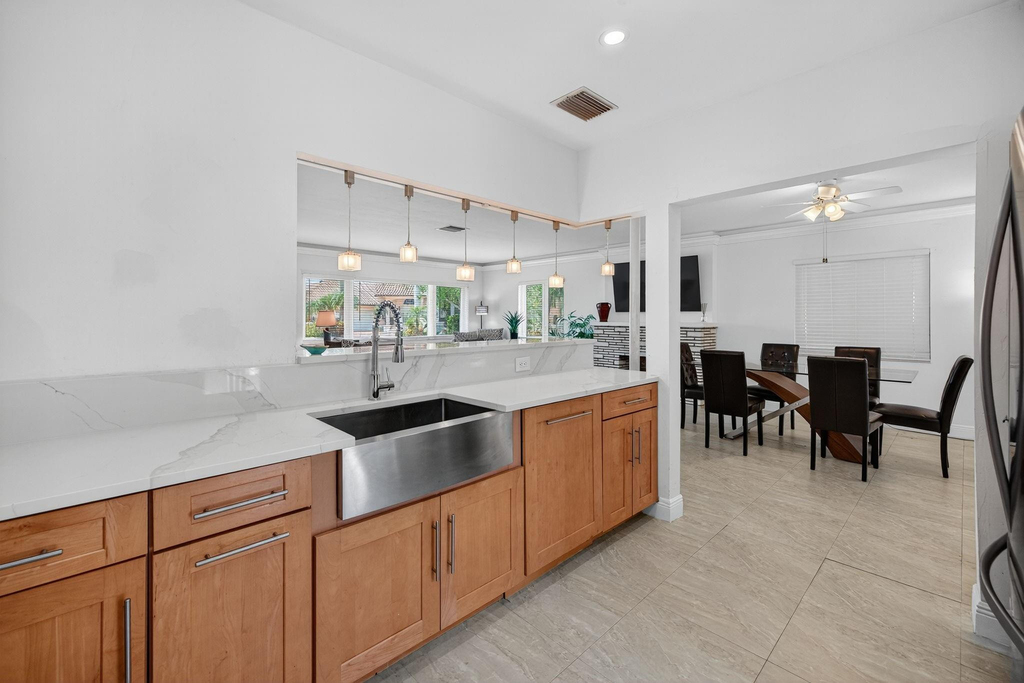 283 Imperial Lane - Photo 14