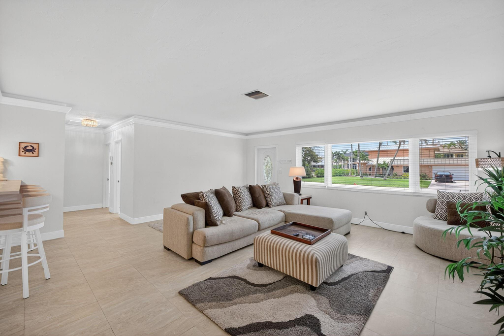 283 Imperial Lane - Photo 5