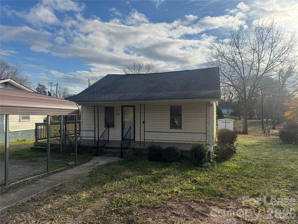 2885 Fair Oaks Drive - Photo 0
