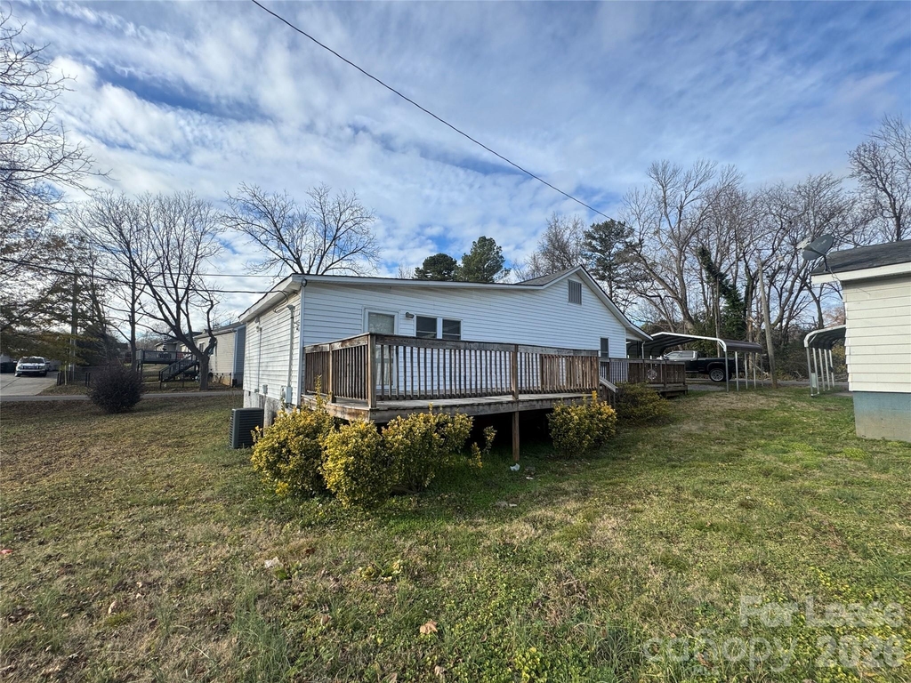 2885 Fair Oaks Drive - Photo 1