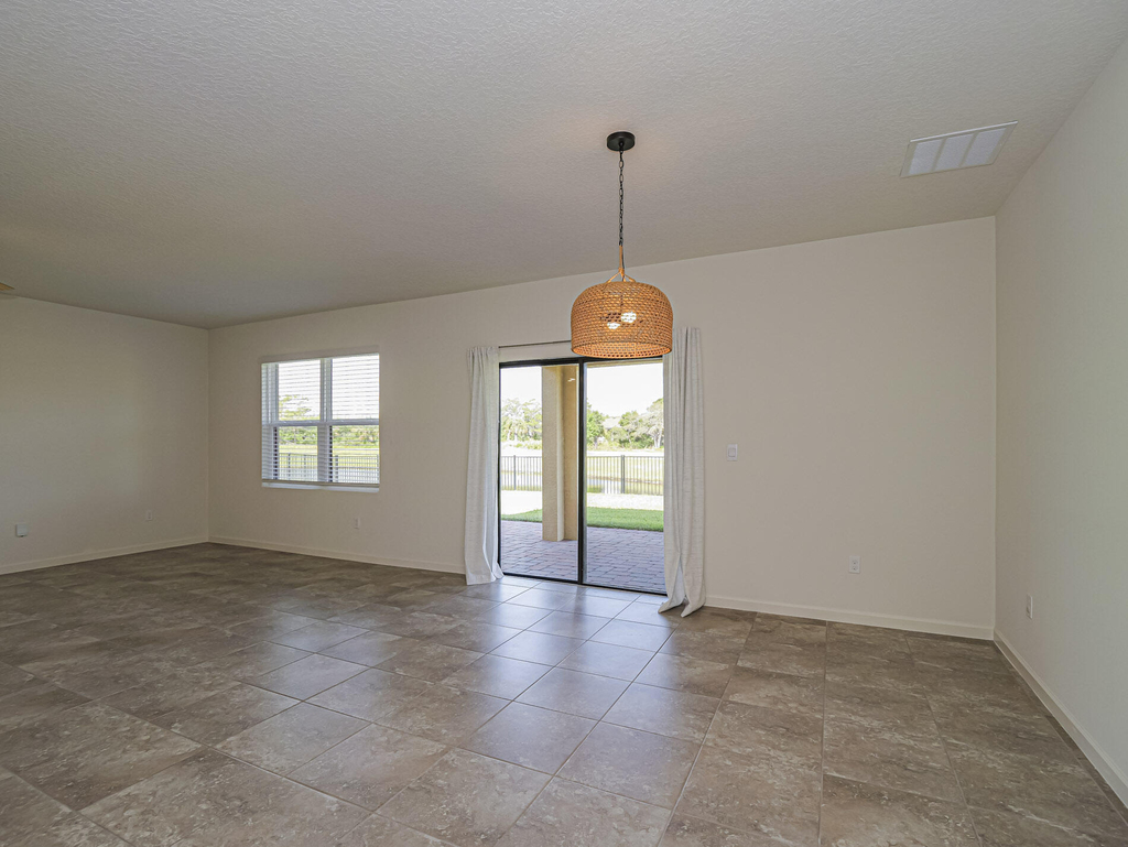 4103 Keeson Circle - Photo 11