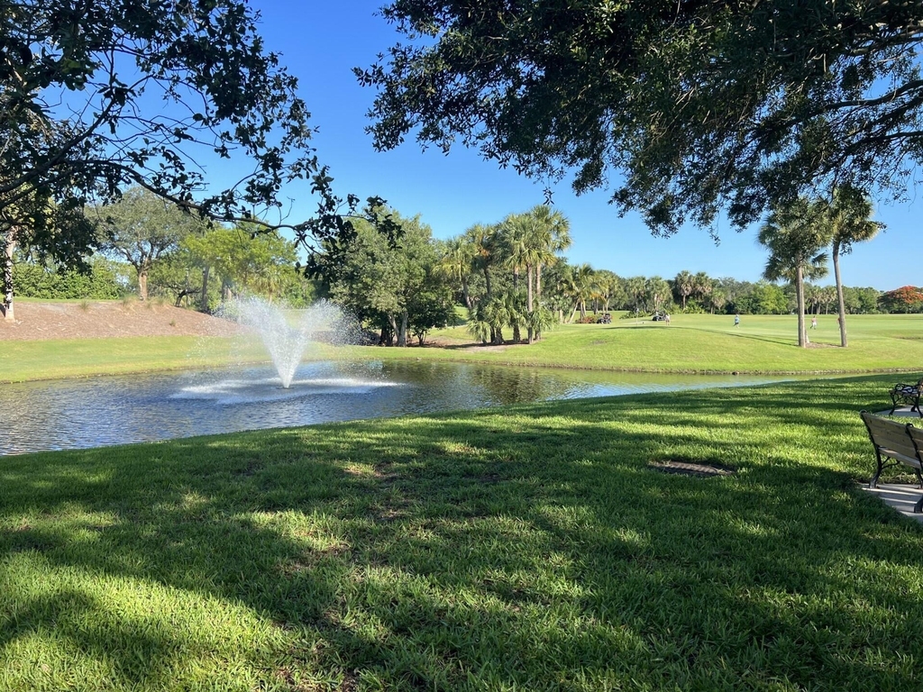 180 Barbados Drive - Photo 2