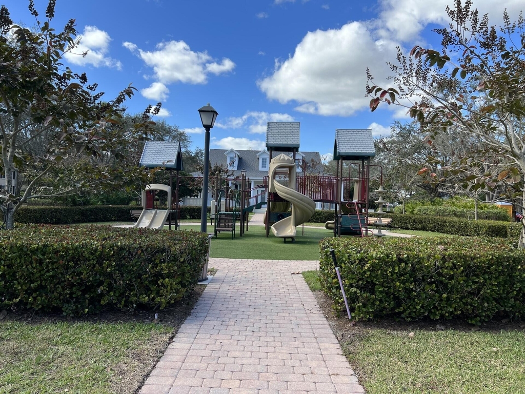 180 Barbados Drive - Photo 16