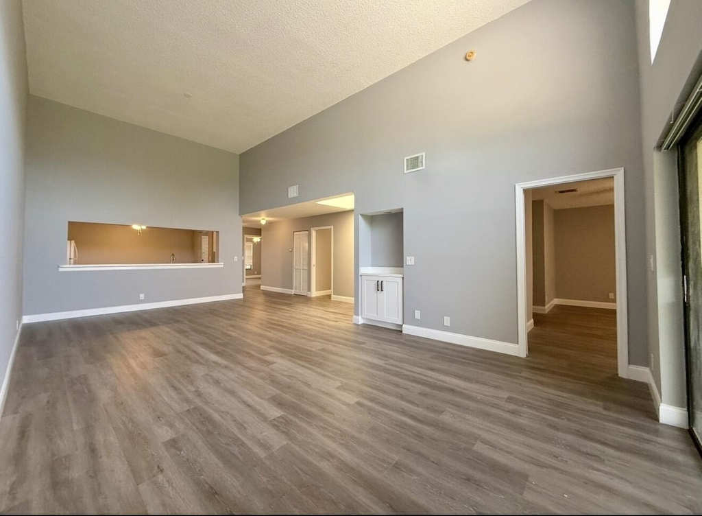432 Ashwood Place - Photo 15
