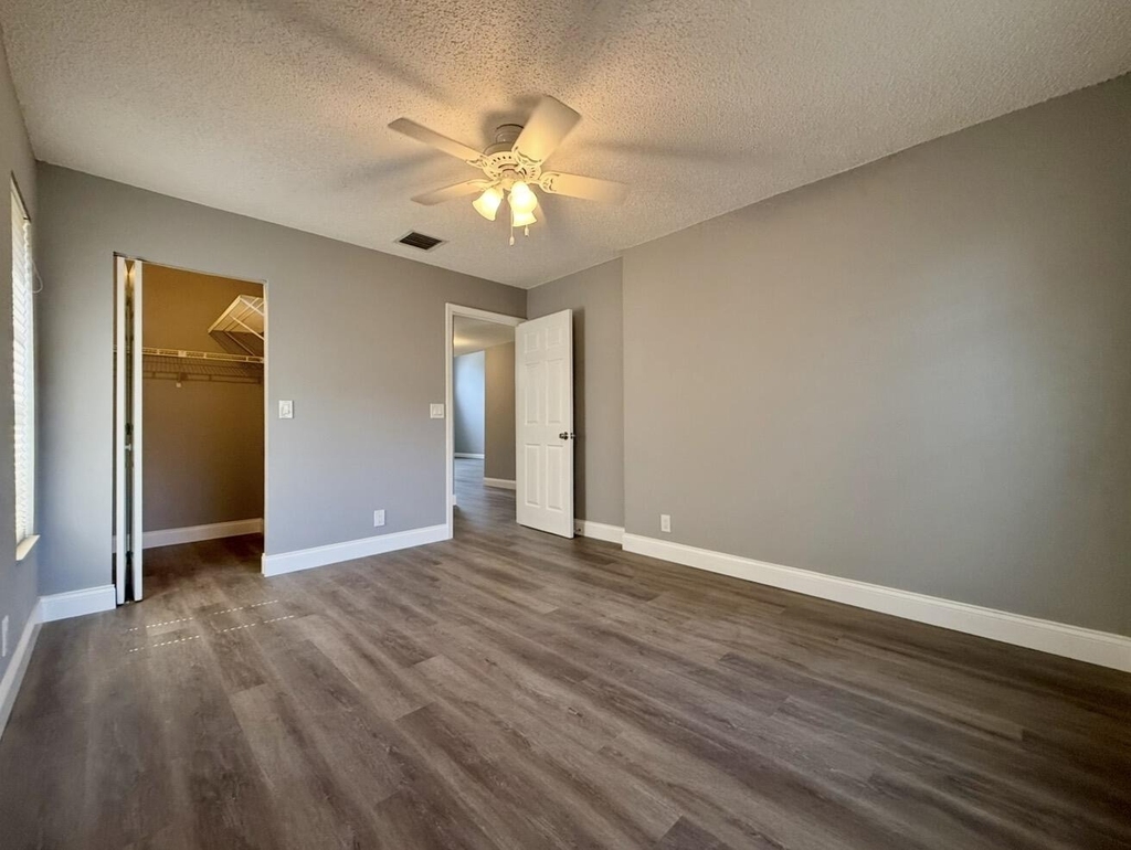 432 Ashwood Place - Photo 30