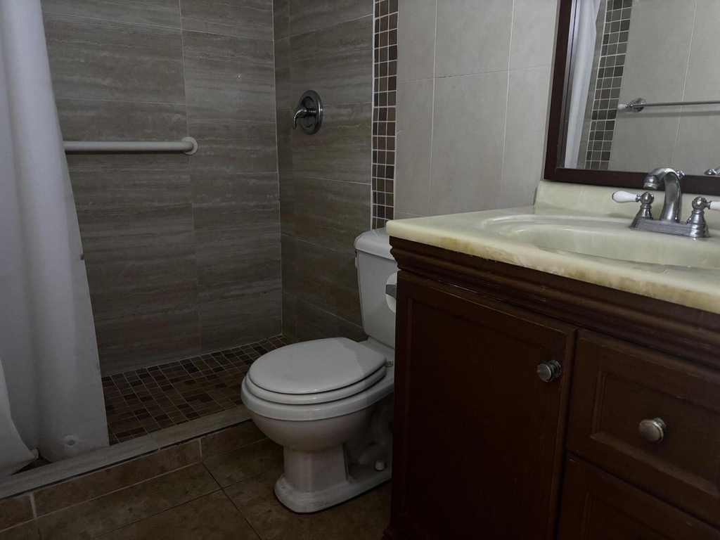 284 Windsor M - Photo 11