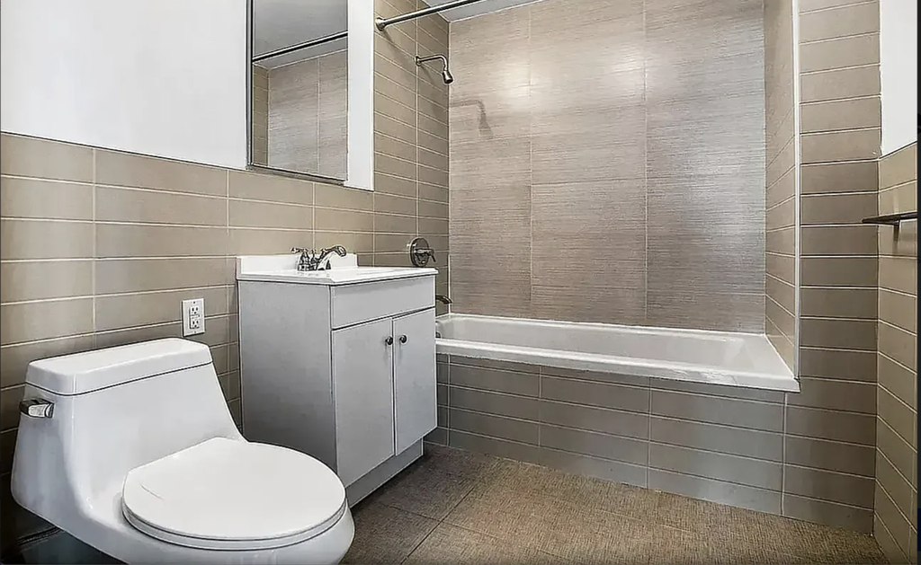 222 East 111th Street - Photo 6