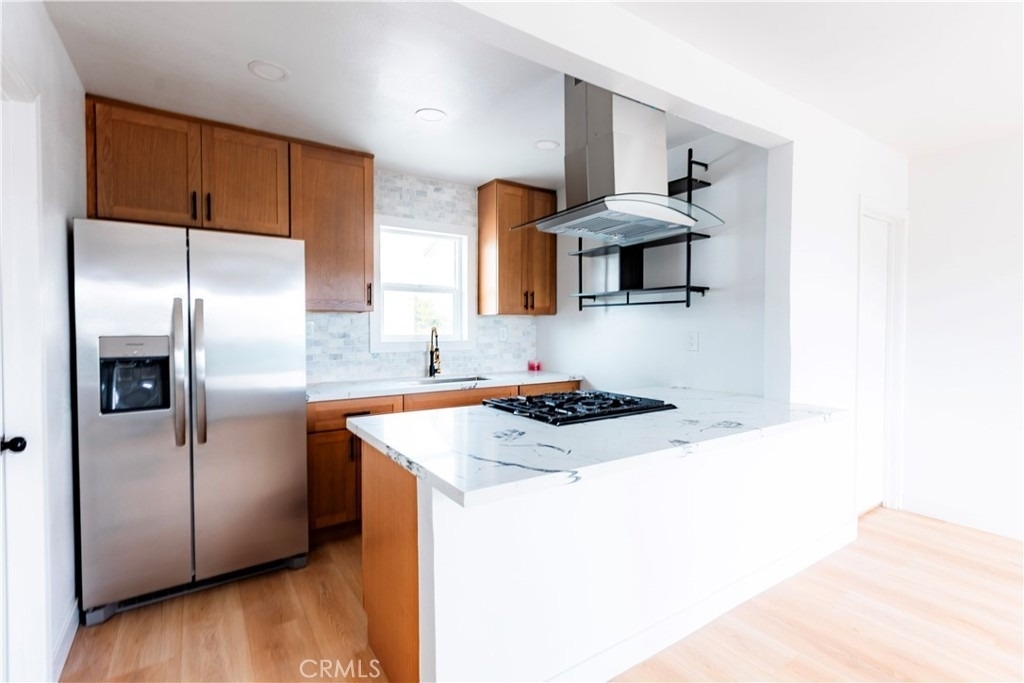 784 E Walton Street - Photo 4