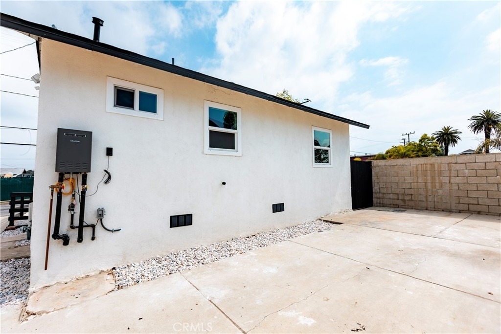 784 E Walton Street - Photo 19