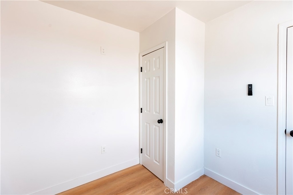 784 E Walton Street - Photo 4