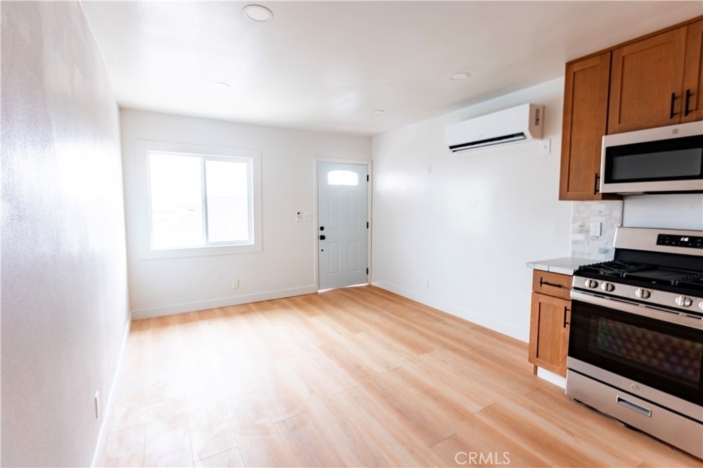 780 E Walton - Photo 1