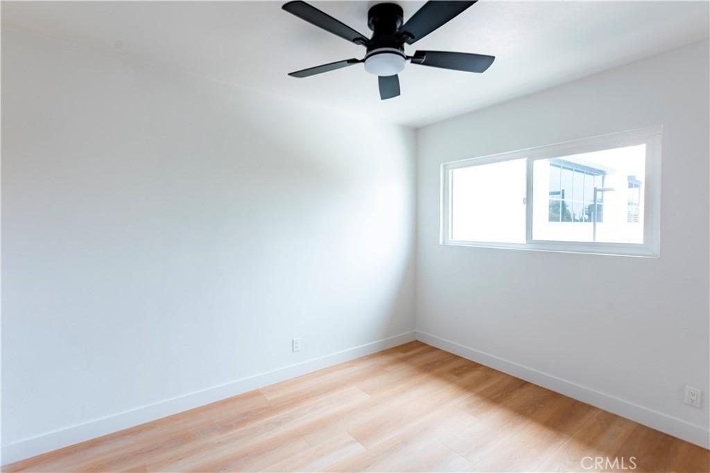 780 E Walton - Photo 9