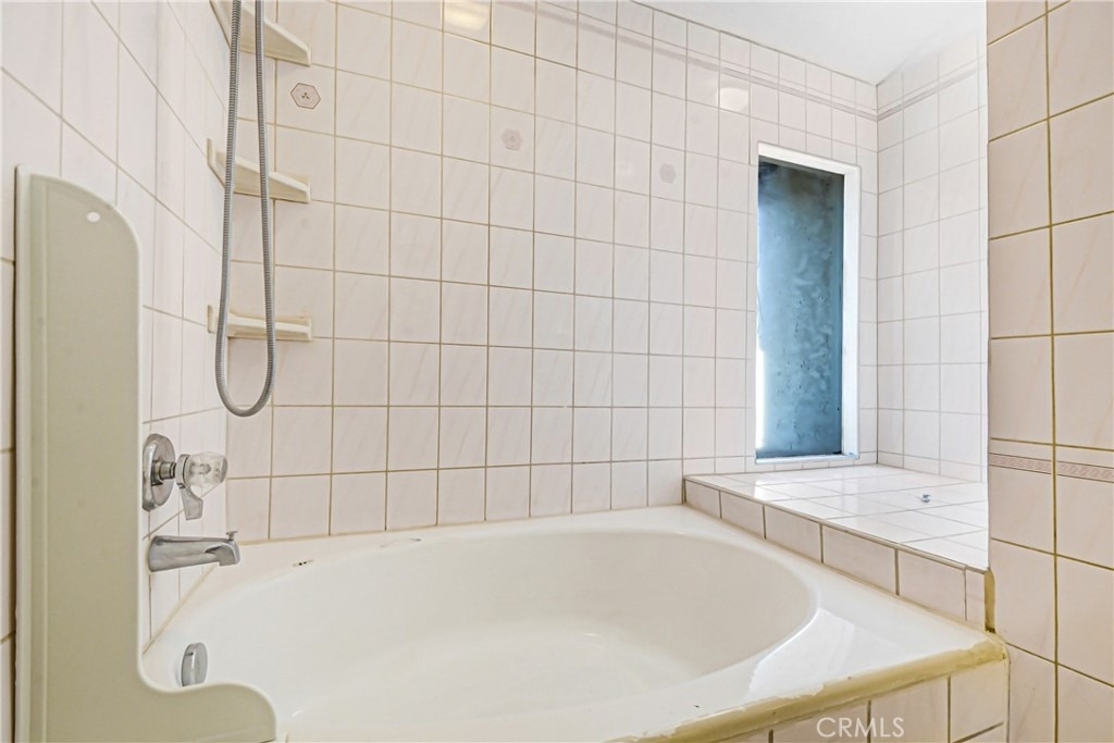 1560 Corte Caballo - Photo 12