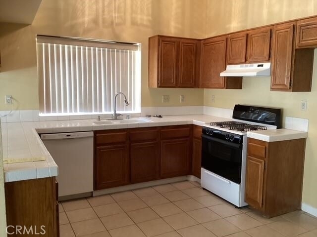 4660 Grandview Drive - Photo 5
