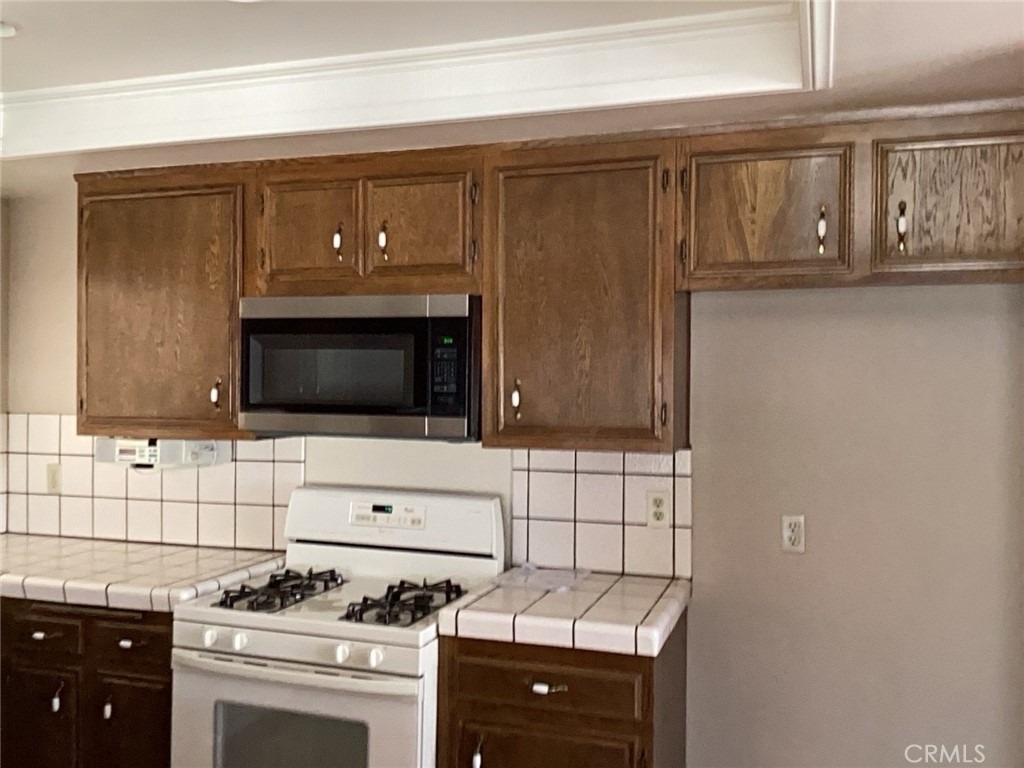 43430 Sierra Vista Drive - Photo 7