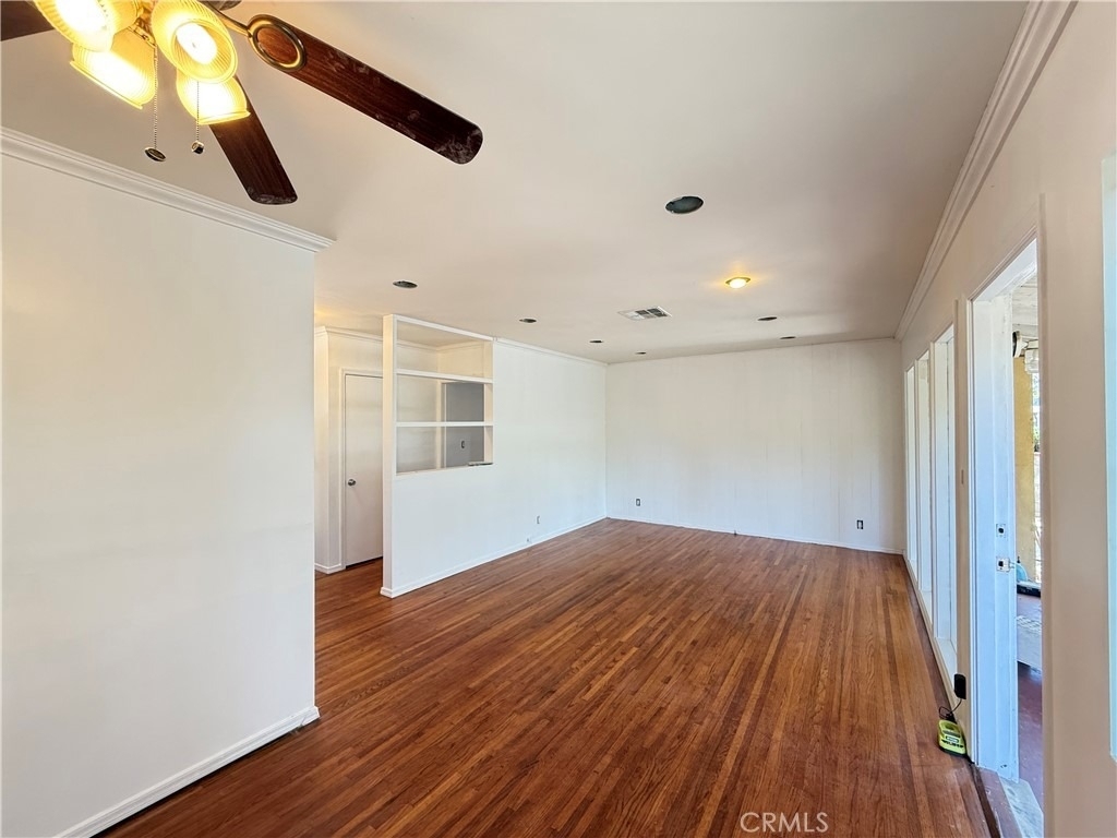 9279 Dorrington Avenue - Photo 7