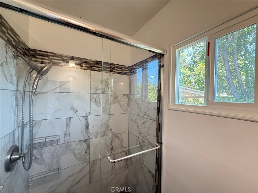 9279 Dorrington Avenue - Photo 4