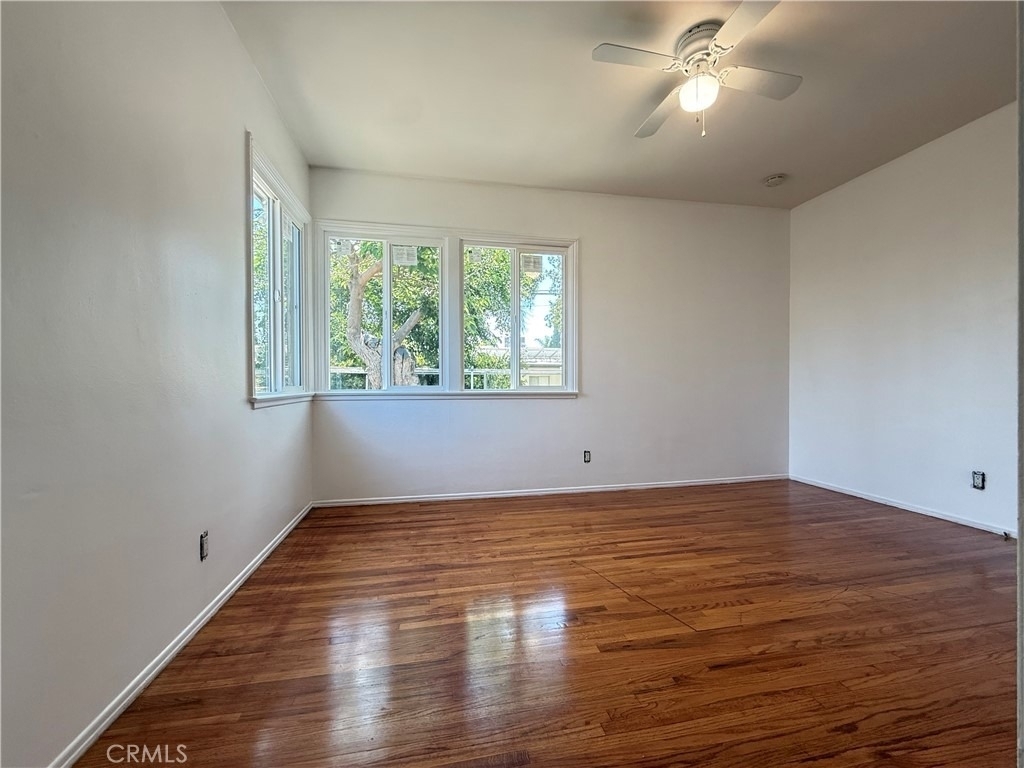 9279 Dorrington Avenue - Photo 9