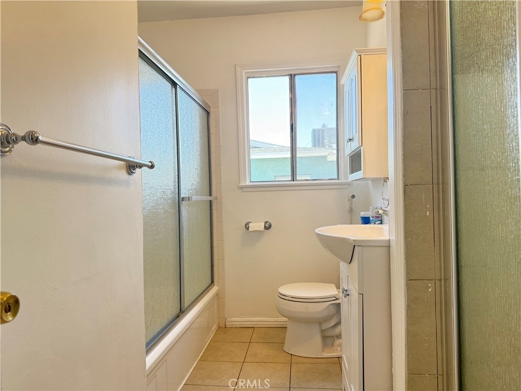9279 Dorrington Avenue - Photo 12