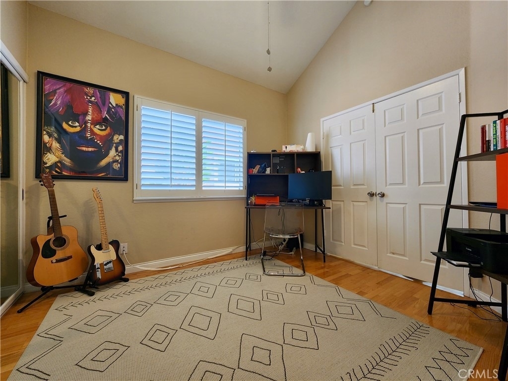 24718 Calle Serranona - Photo 15