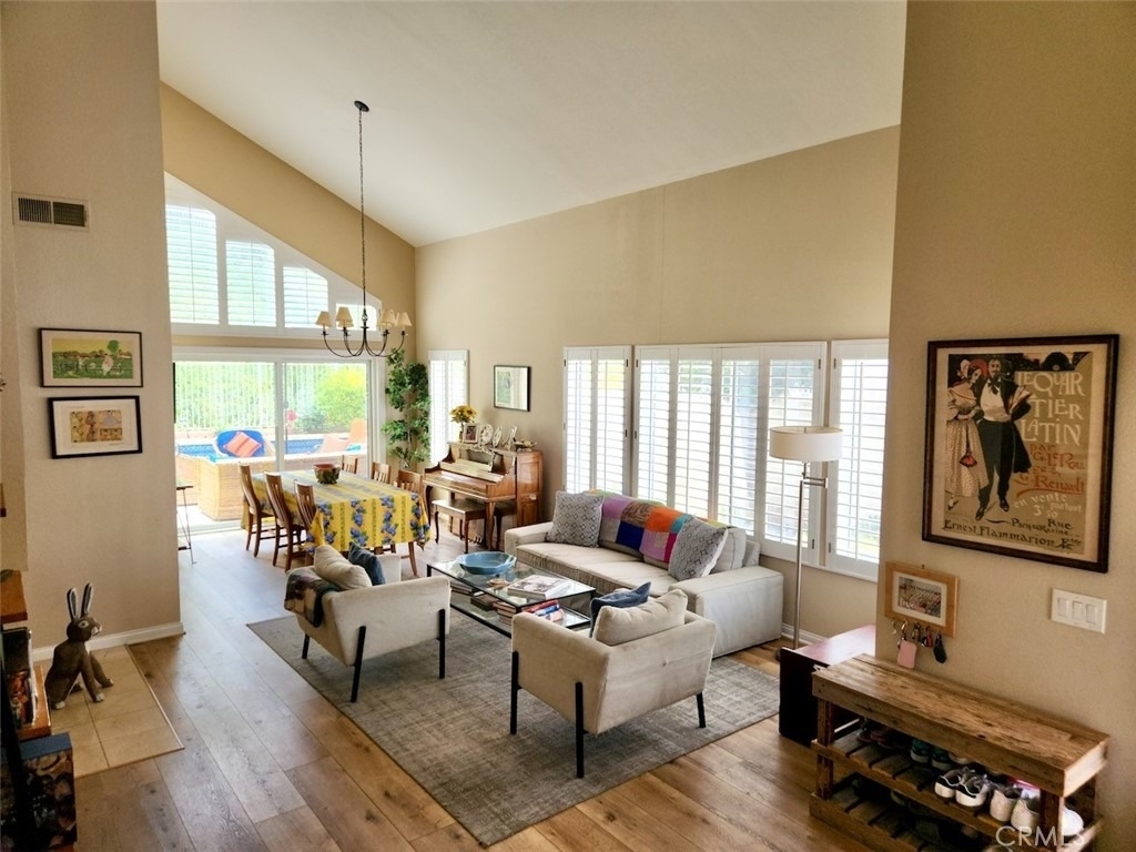 24718 Calle Serranona - Photo 2