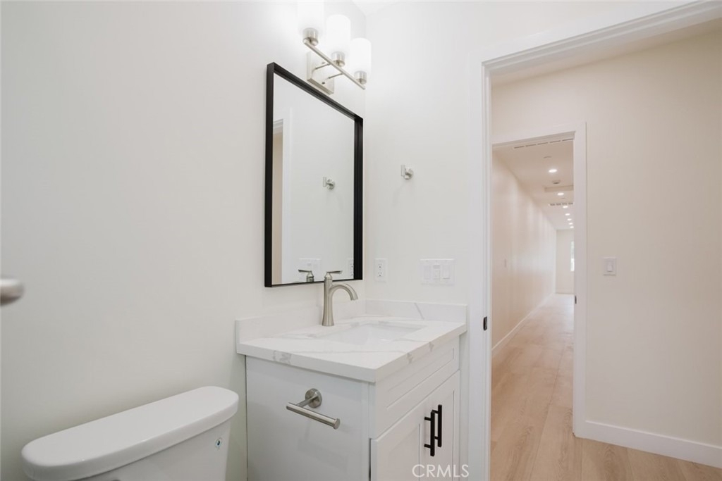 5740 Beck Avenue - Photo 33