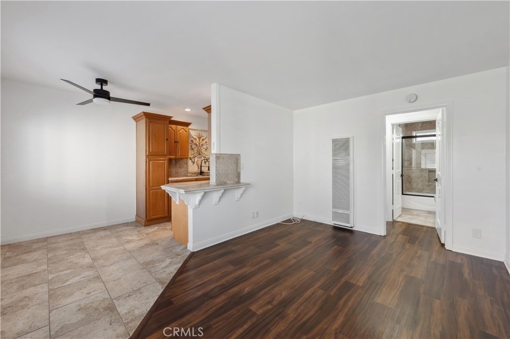 20917 Amie Avenue - Photo 4