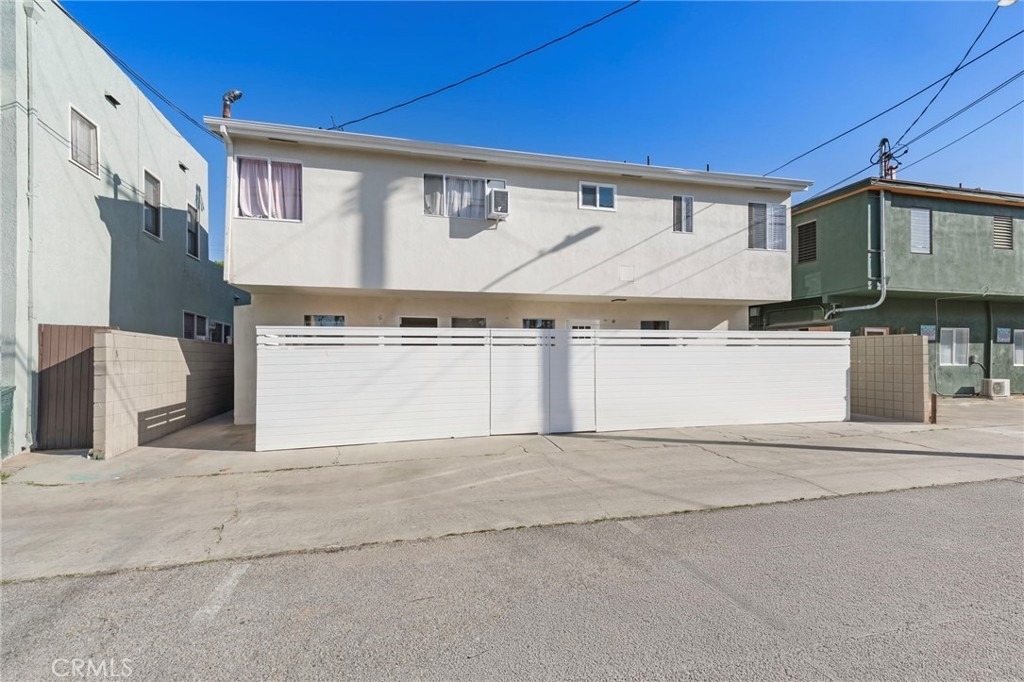 3020 E 3rd - Photo 25