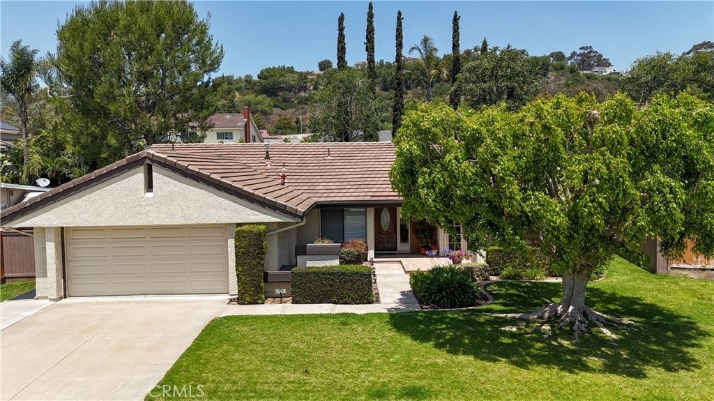 5731 E Crater Lake - Photo 0