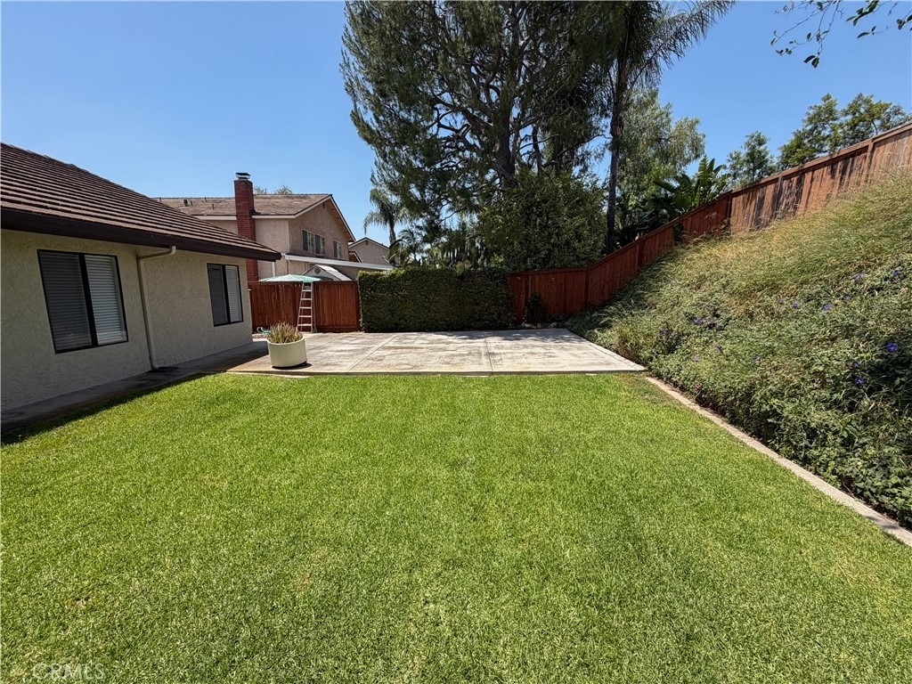 5731 E Crater Lake - Photo 32