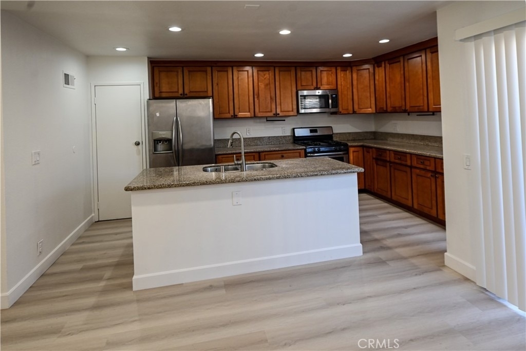 2902 Barrington Court - Photo 11