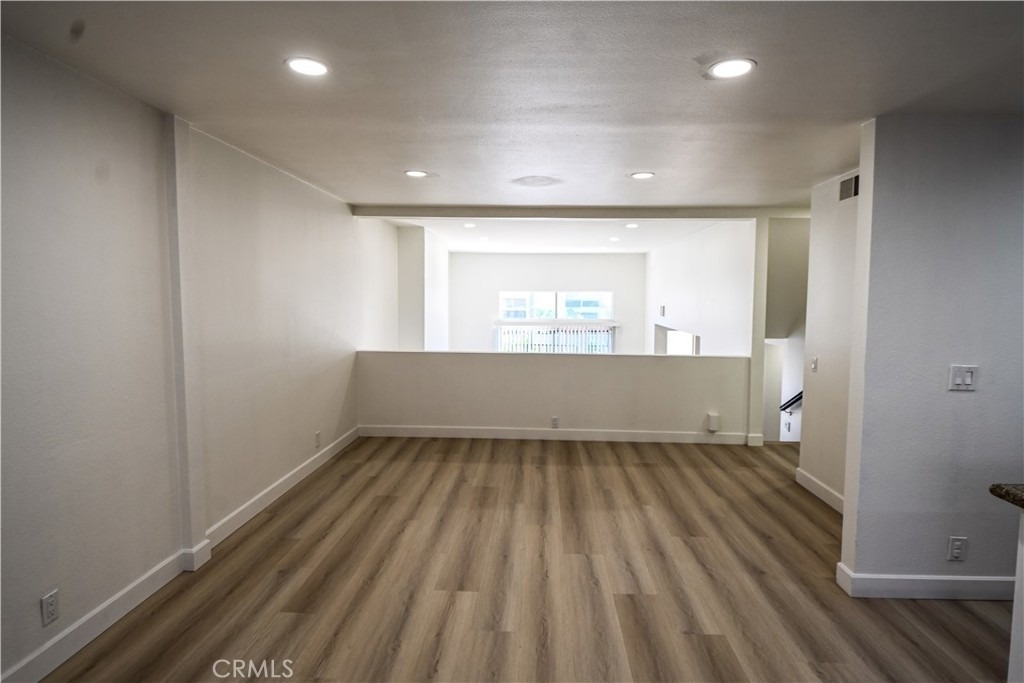 2902 Barrington Court - Photo 10