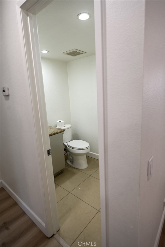2902 Barrington Court - Photo 8
