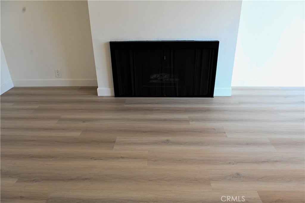 2902 Barrington Court - Photo 4