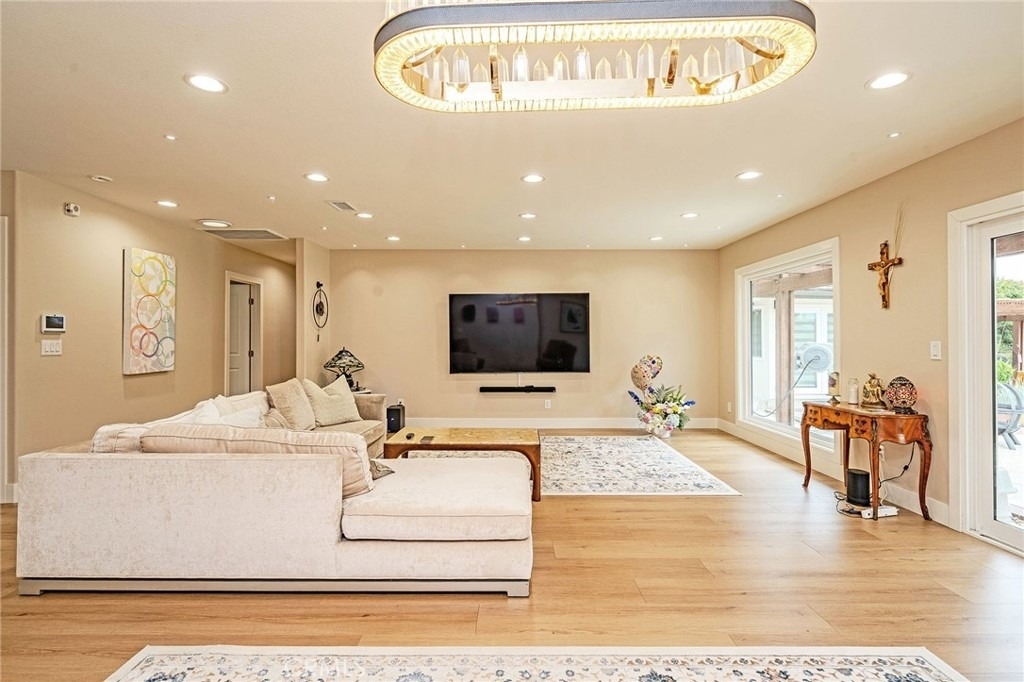 2220 Jose - Photo 8