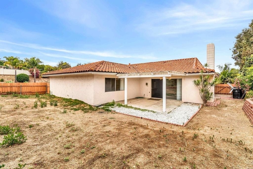 5904 Snaffle Bit Place - Photo 16