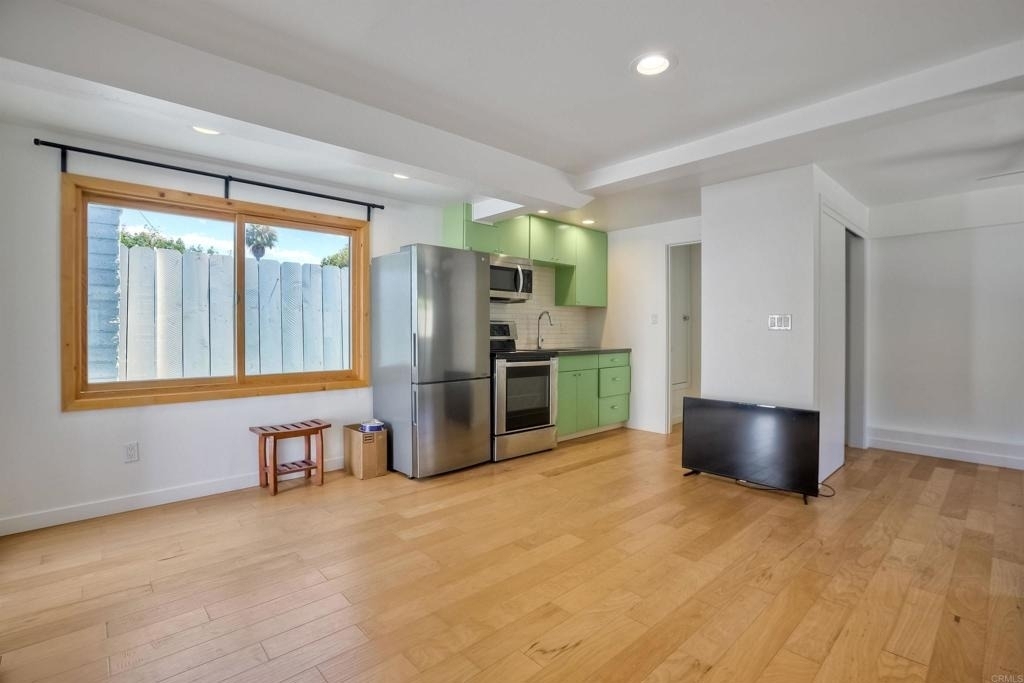 939 Olive Street - Photo 1
