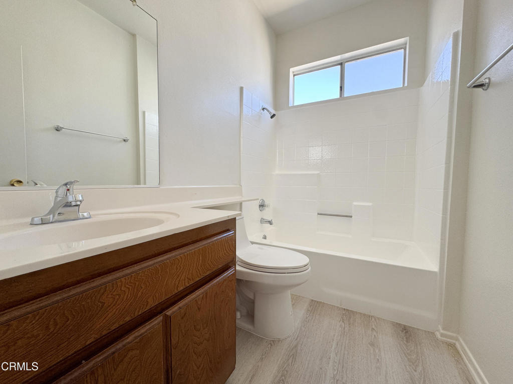 336 N Chapel Avenue - Photo 4