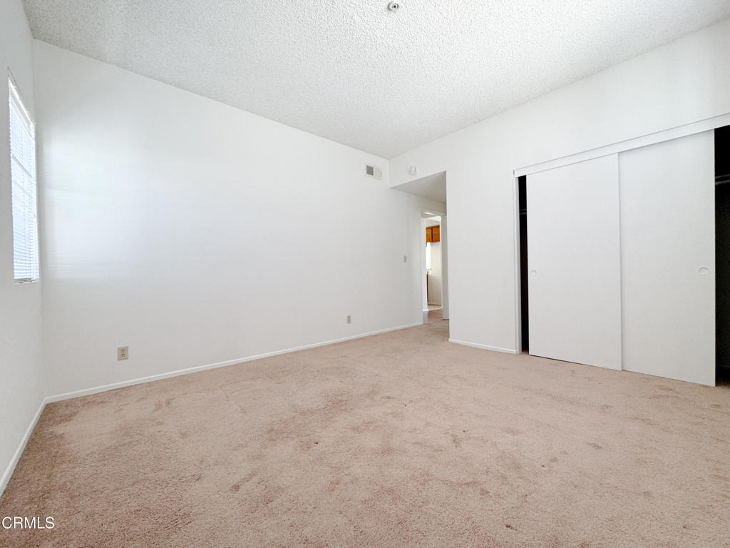 336 N Chapel Avenue - Photo 7