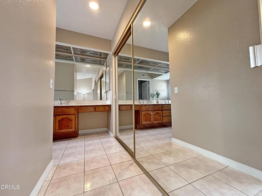 1223 Porto Grande Drive - Photo 10