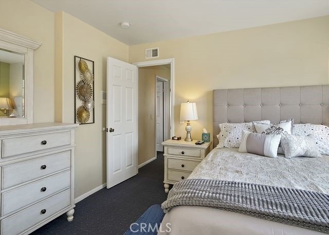 498 Park Ave - Photo 5