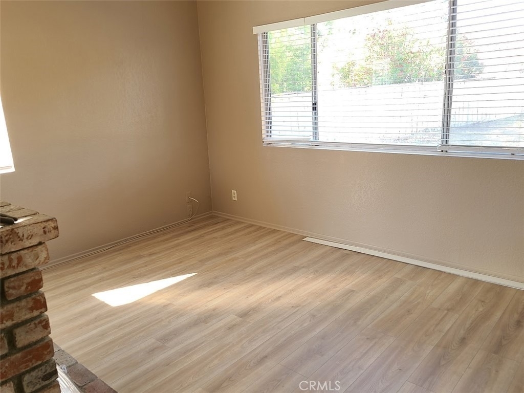 41929 Humber - Photo 2