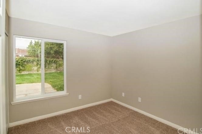 2057 S Cherry Avenue - Photo 8