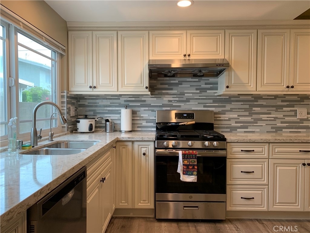 5822 Newman Street - Photo 11