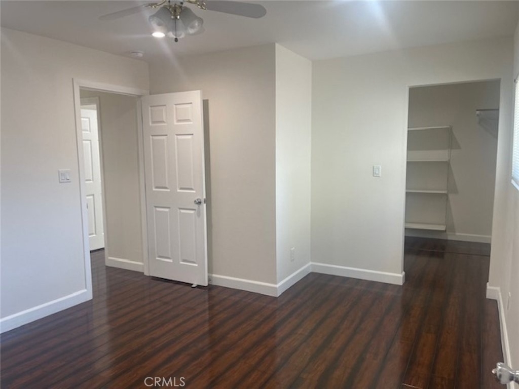10539 Tinker Avenue - Photo 2