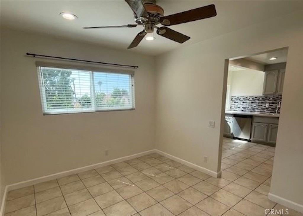 10539 Tinker Avenue - Photo 17