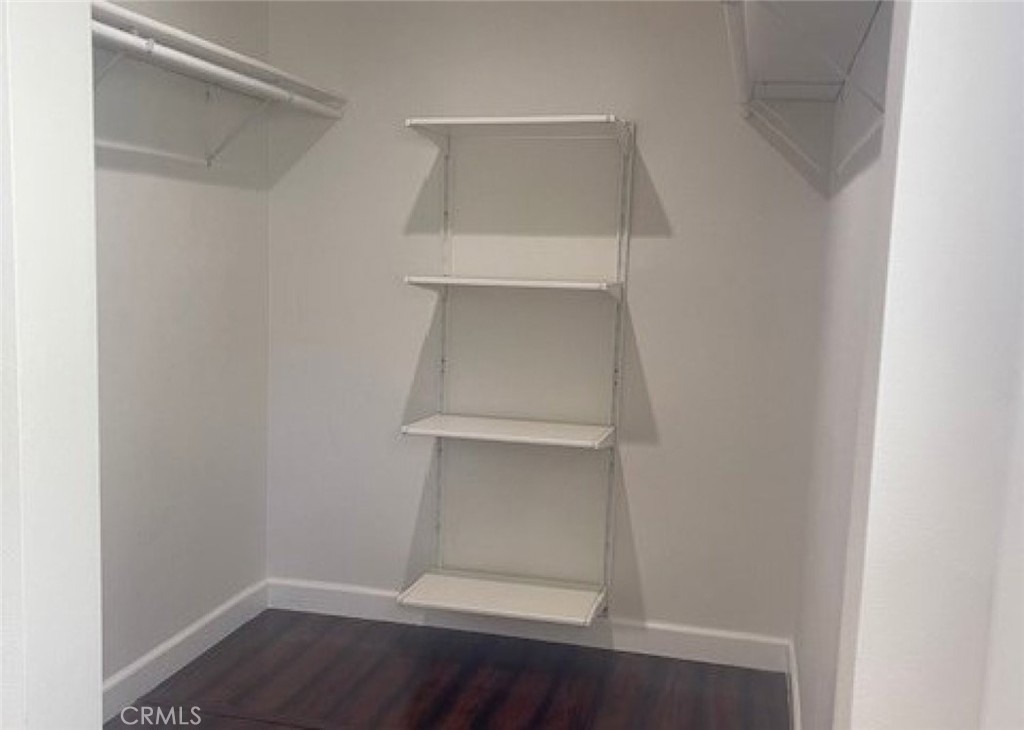 10539 Tinker Avenue - Photo 4